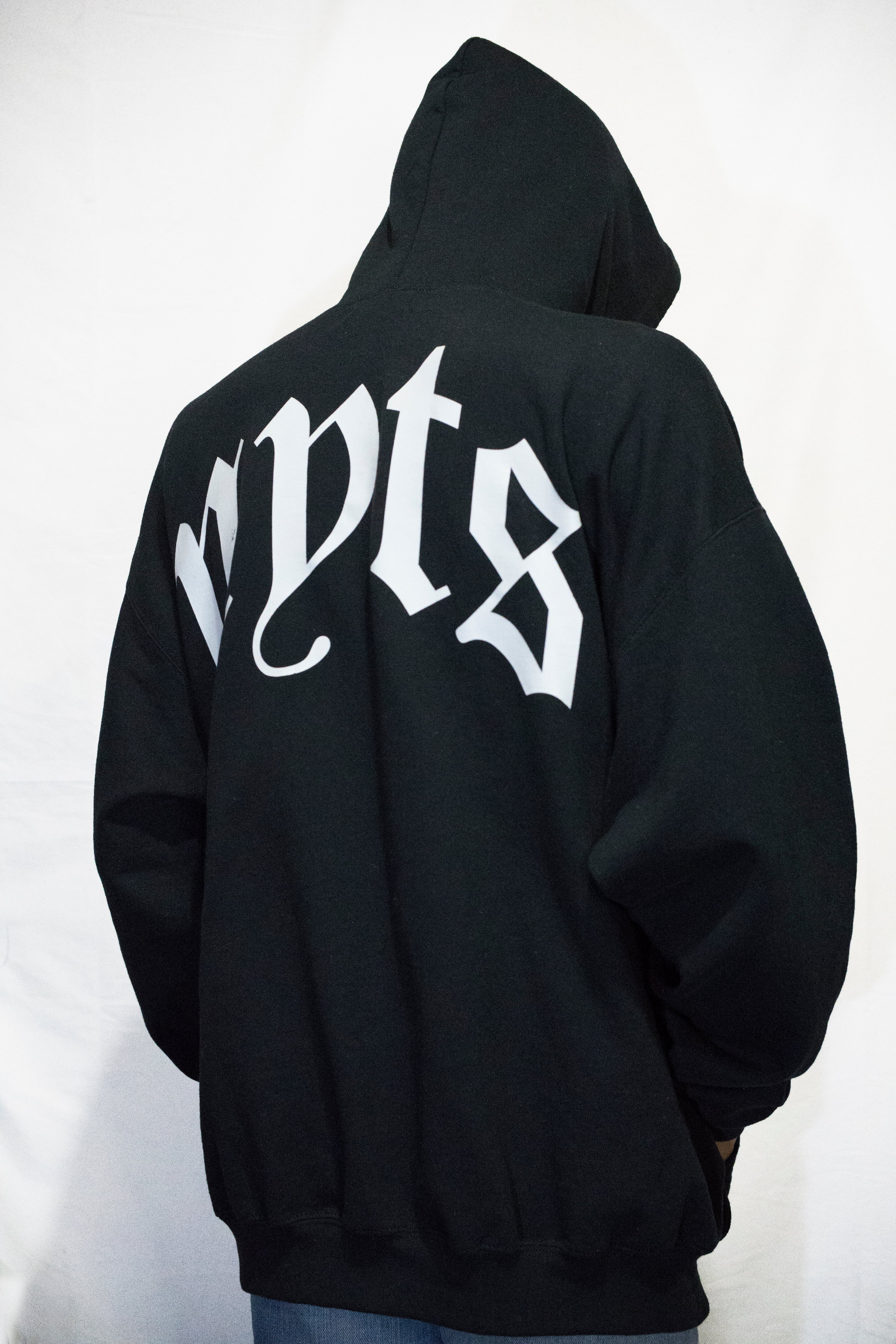 HOODIE Xs Logo