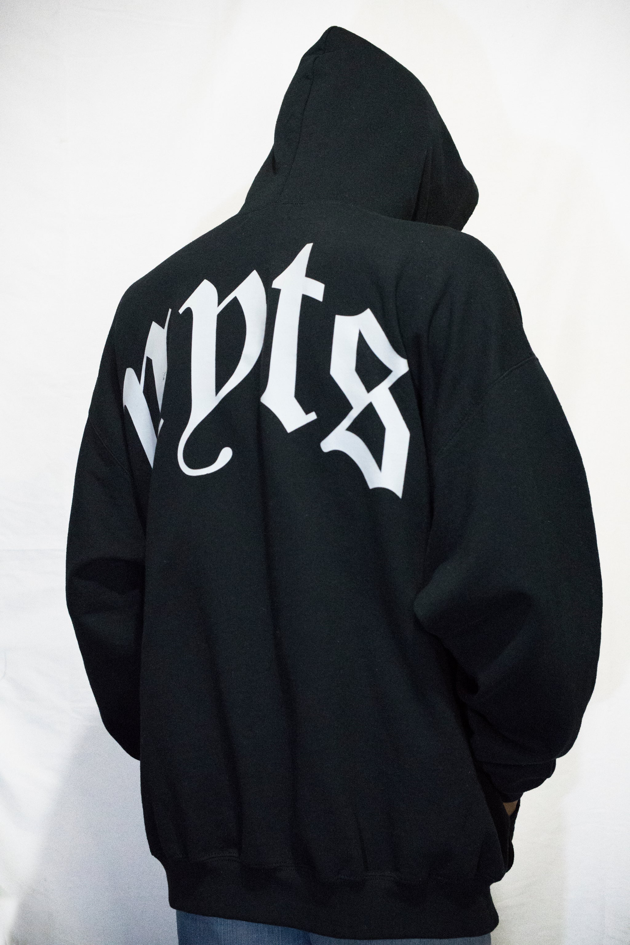 HOODIE Xs Logo